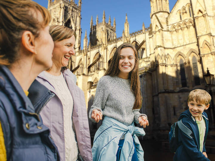 A family out exploring York on Treasure Hunt York