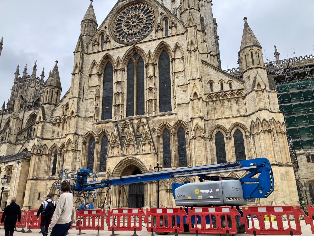 Large lighting rigs outside York Minster